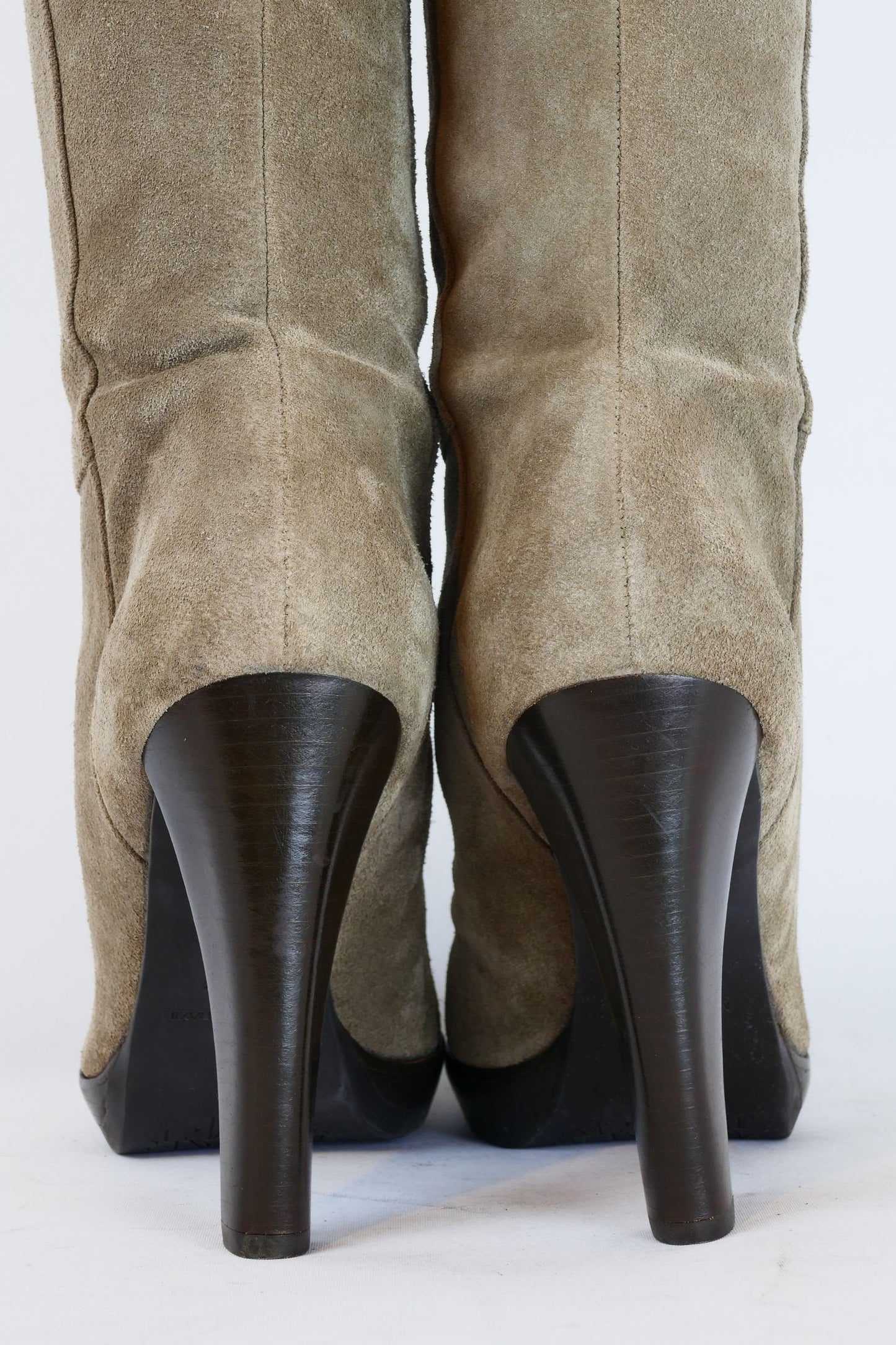 BUUTS Diane von Fürstenberg Overknees Wildleder camel 220006-7