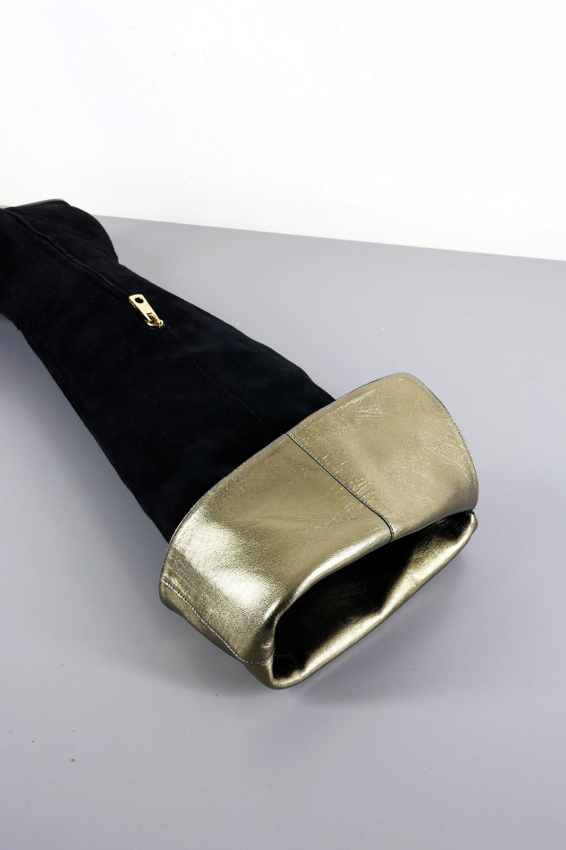 BUUTS Trussardi Overknees Wildleder schwarz 223040-7