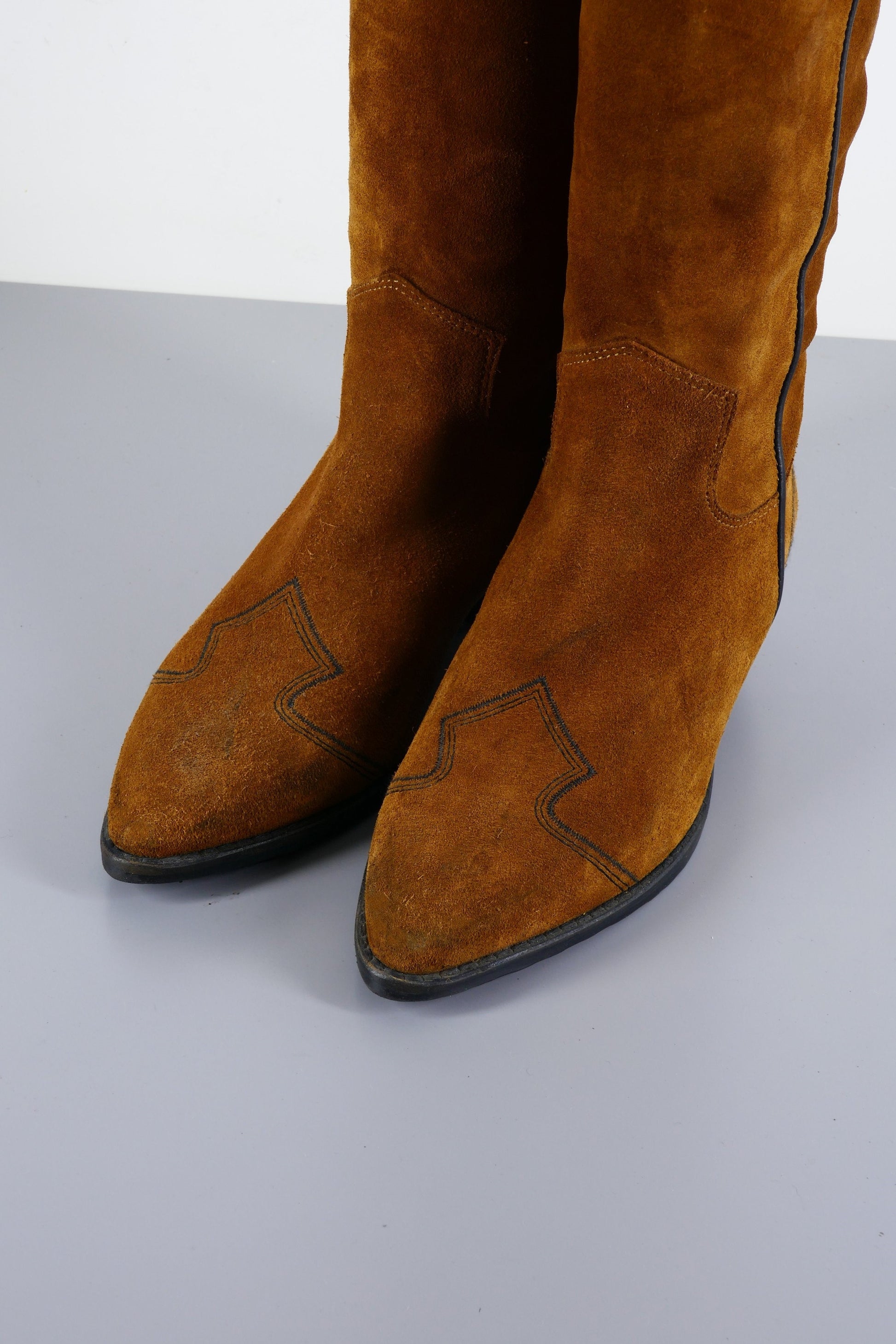 BUUTS Fred de la Bretoniere Hohe Stiefel Wildleder cognac 223049-6