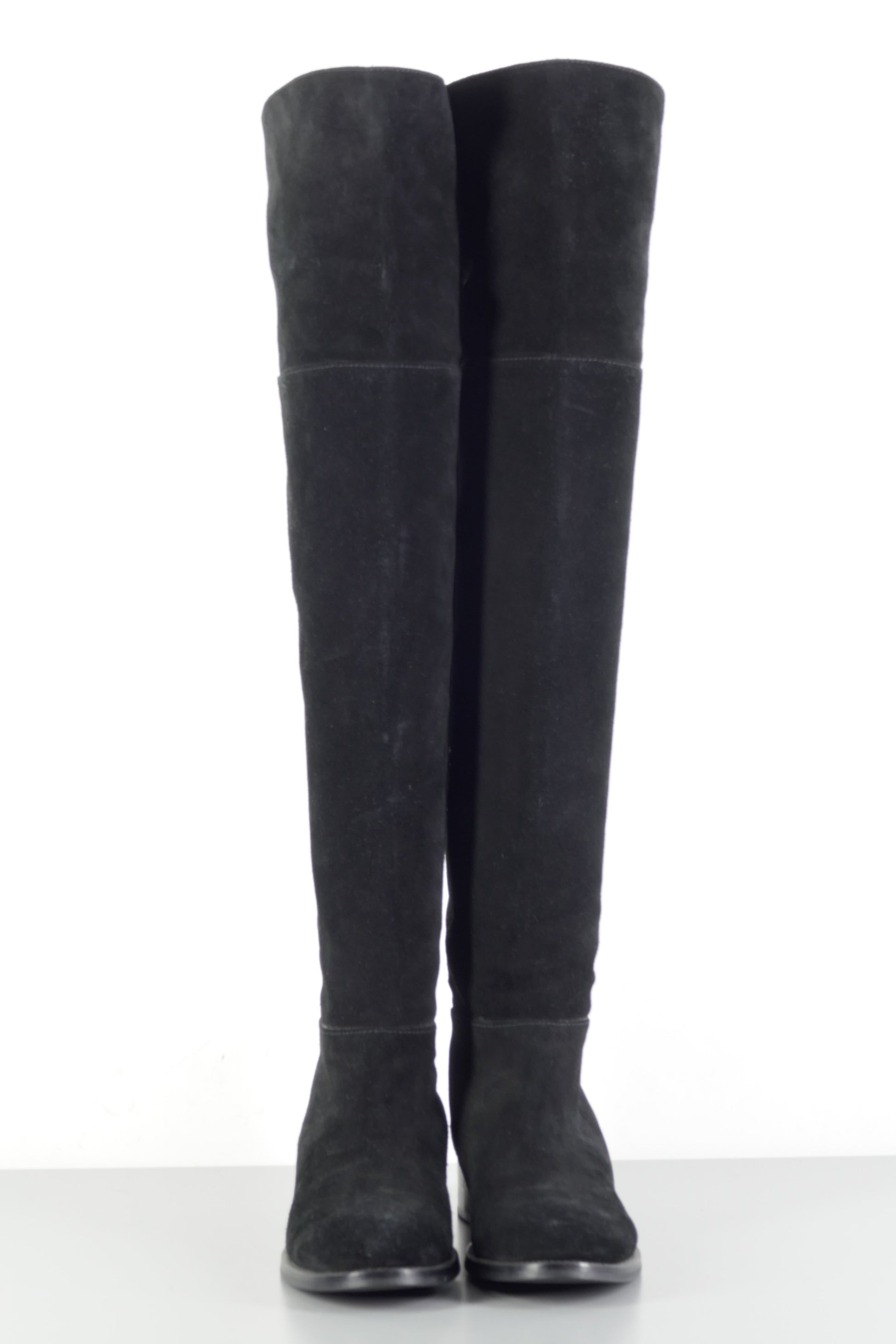 BUUTS Lola Cruz Overknees Wildleder schwarz 223061-4