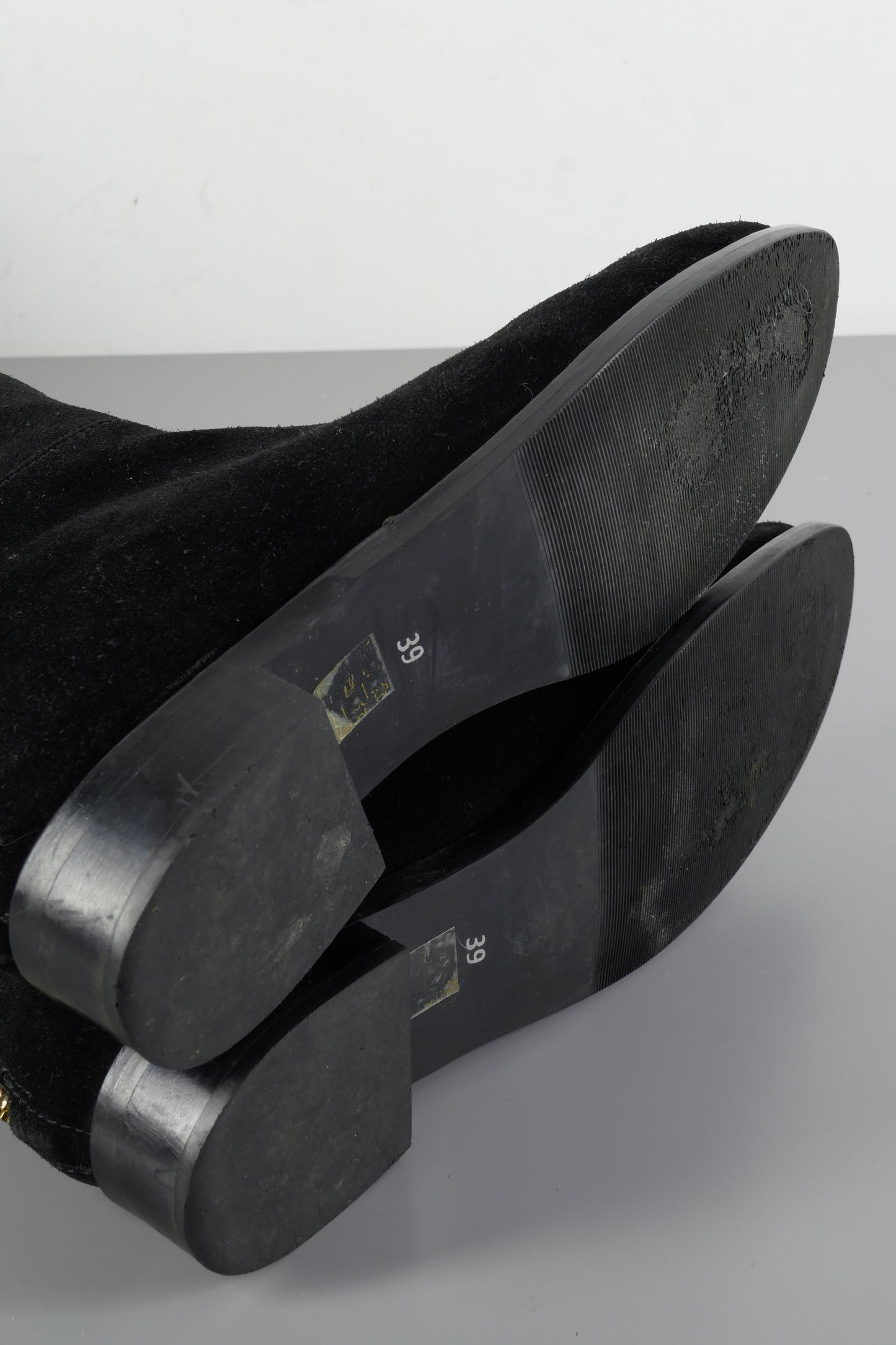 BUUTS Lola Cruz Overknees Wildleder schwarz 223061-8