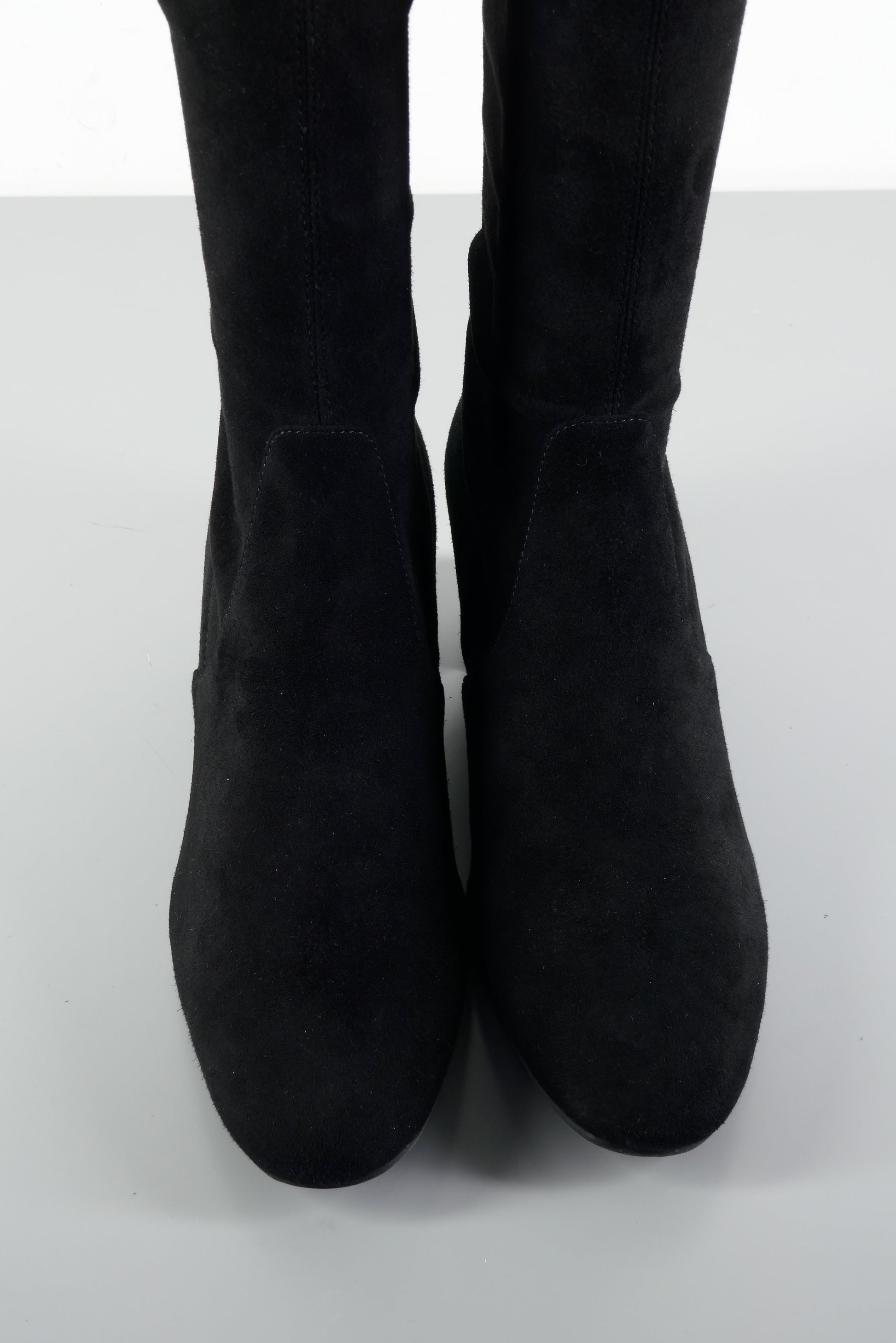 BUUTS Stuart Weitzmann Overknees Wildleder schwarz 224017-7