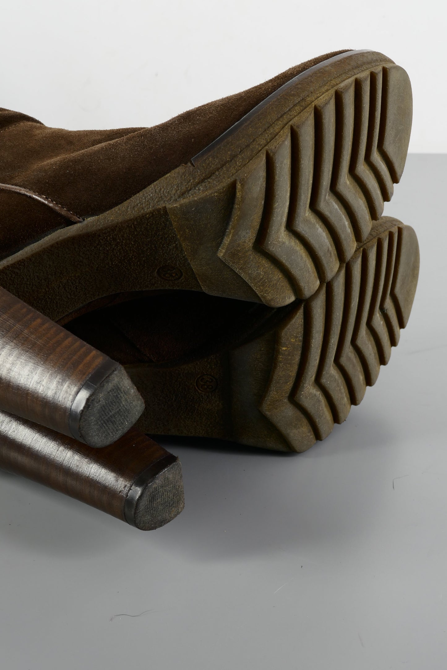 BUUTS Fred de la Bretoniere Hohe Stiefel Wildleder braun 224029-8