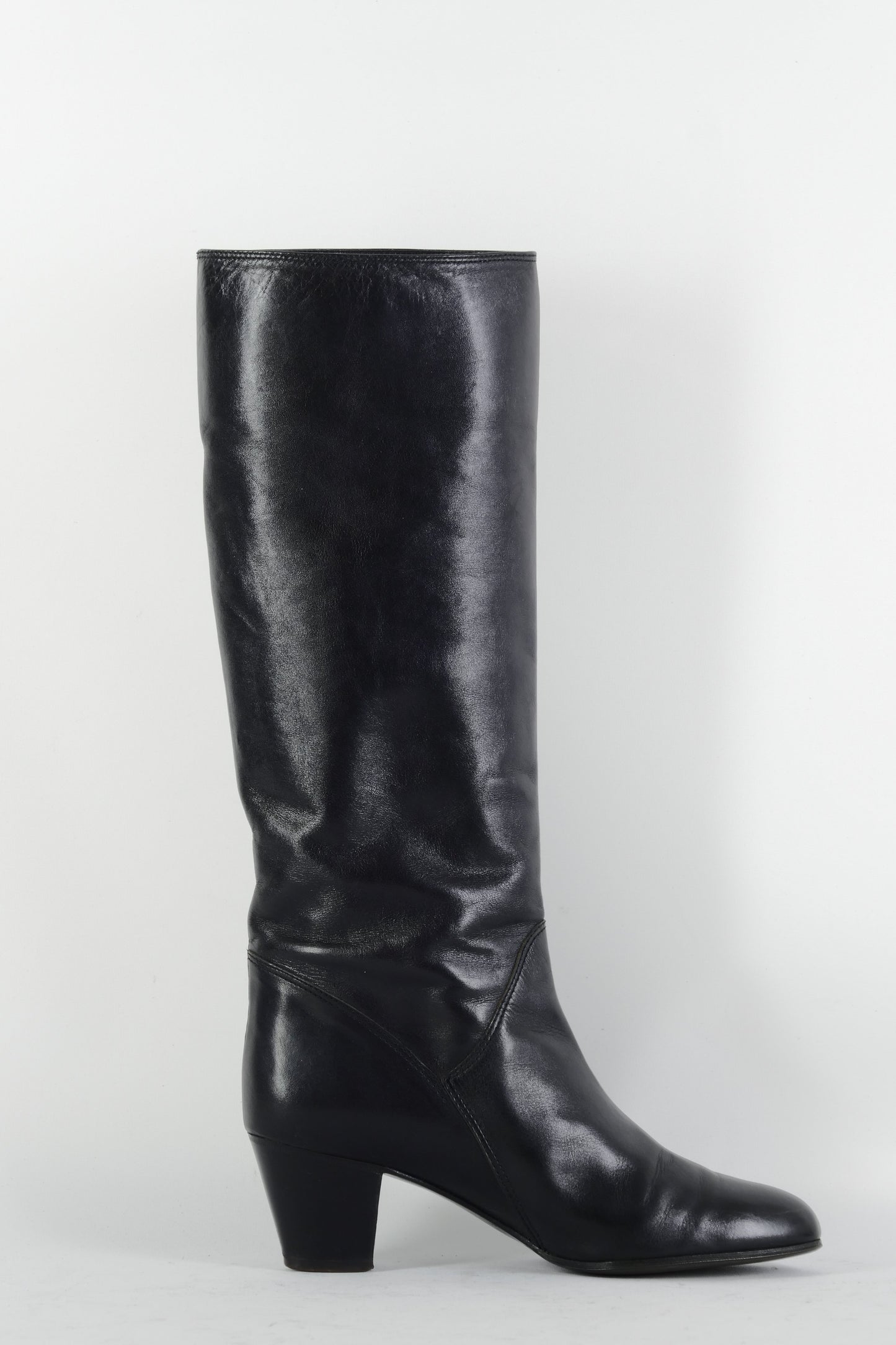 BUUTS Bruno Magli Vintage-Stiefel Leder schwarz 225029-3