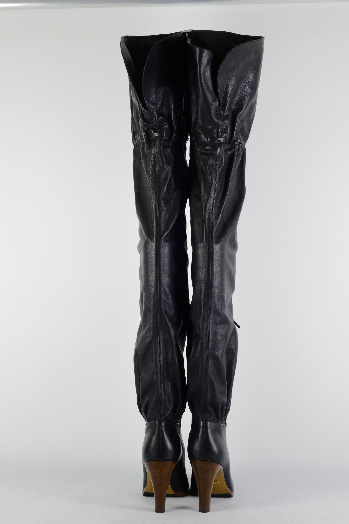 BUUTS Gucci Overknees Leder schwarz 225039-5