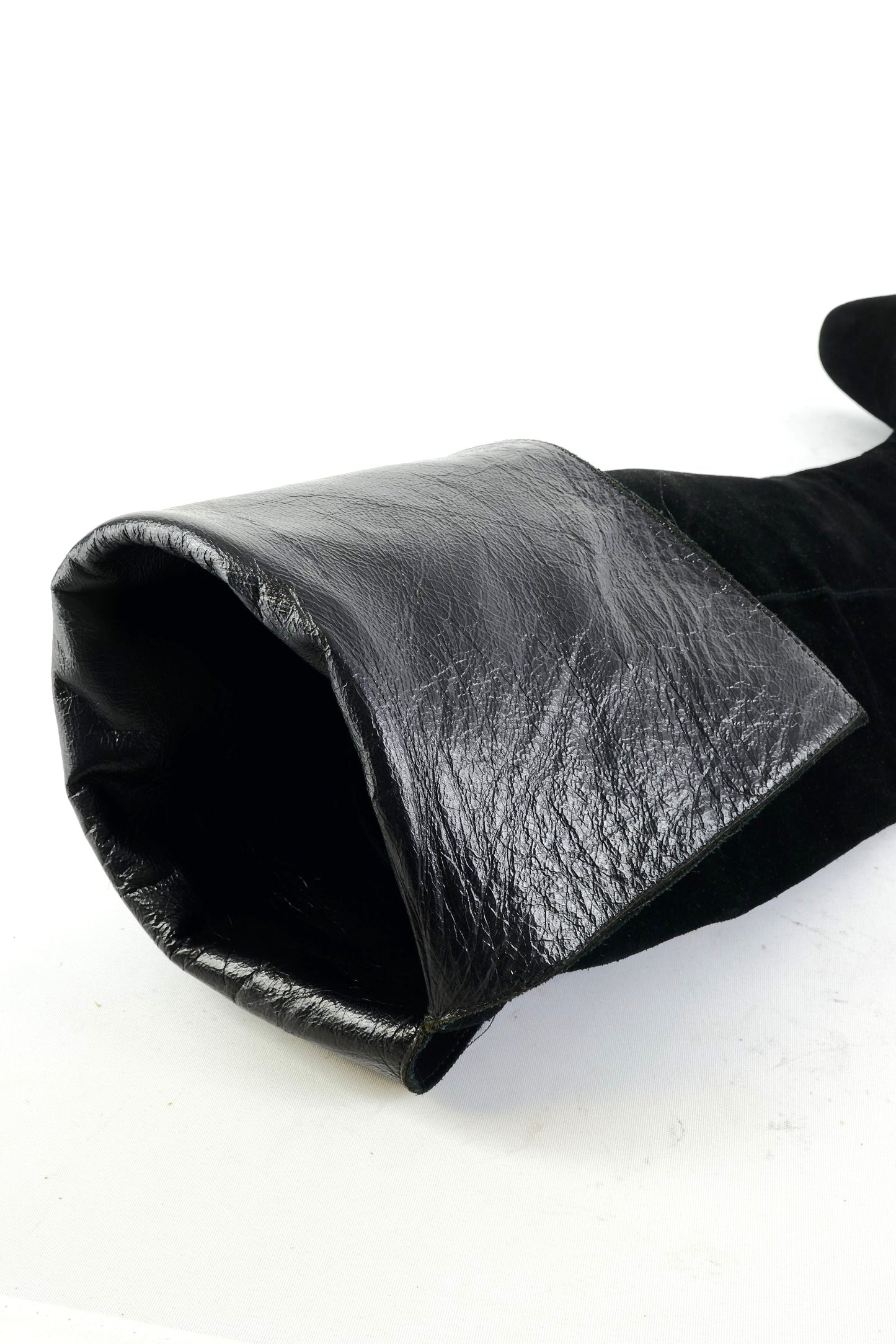 BUUTS Aeyde Overknees Wildleder schwarz 225082-9