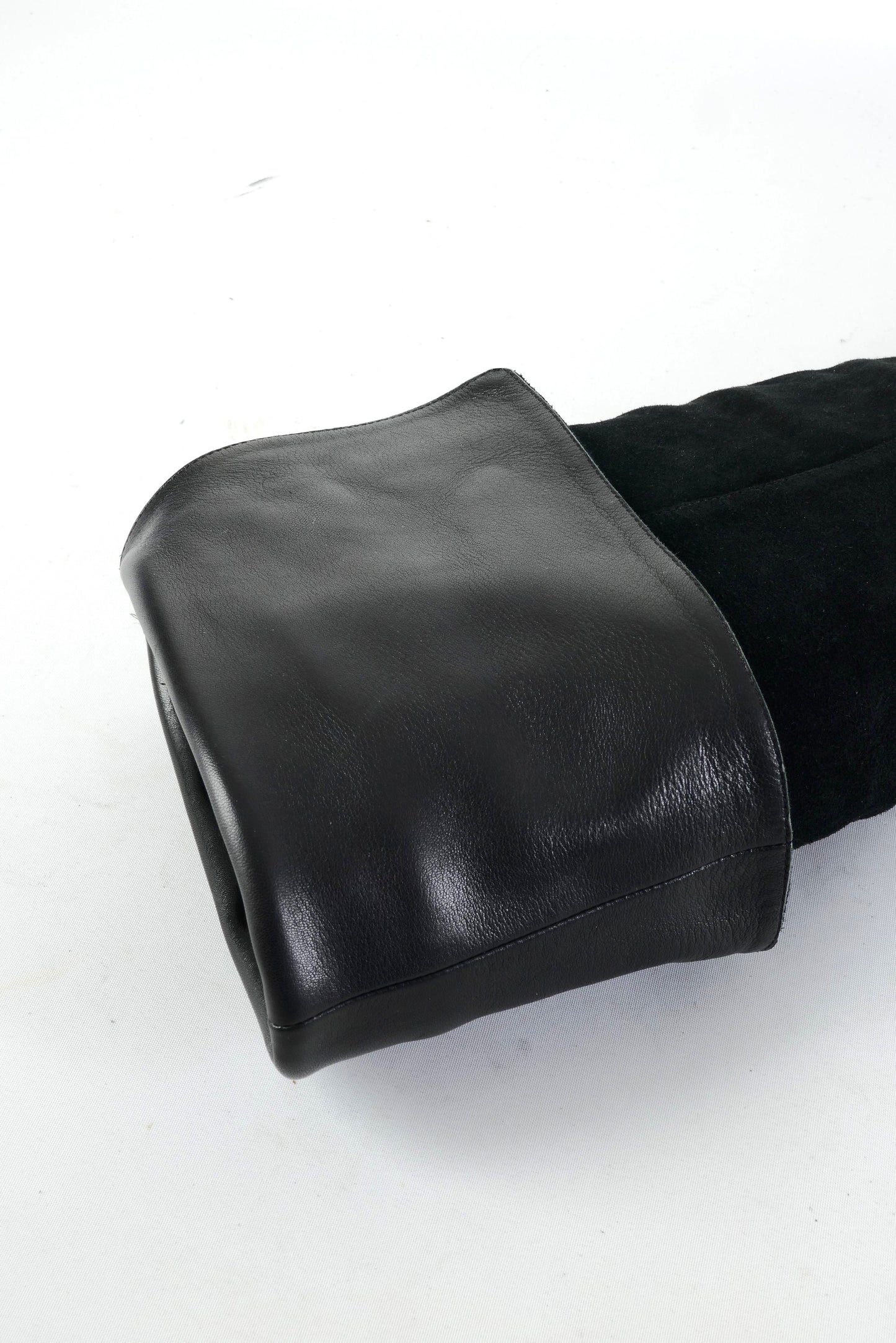 BUUTS Patrizia Pepe Overknees Wildleder schwarz 225141-11